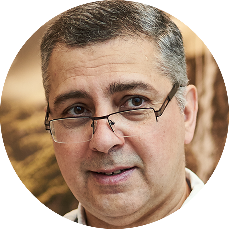 Dr. Krassimir Shelev